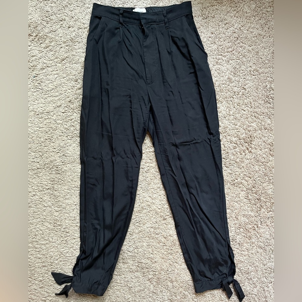 Abercrombie trousers